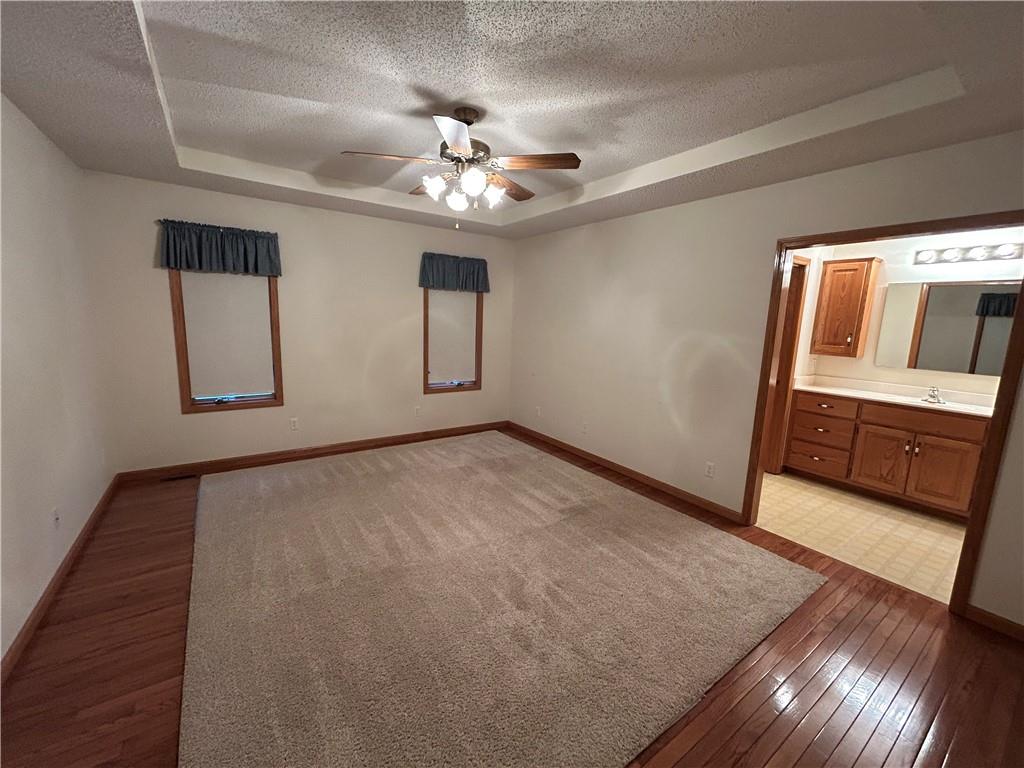 1379 Nw M Highway Property Photo 36