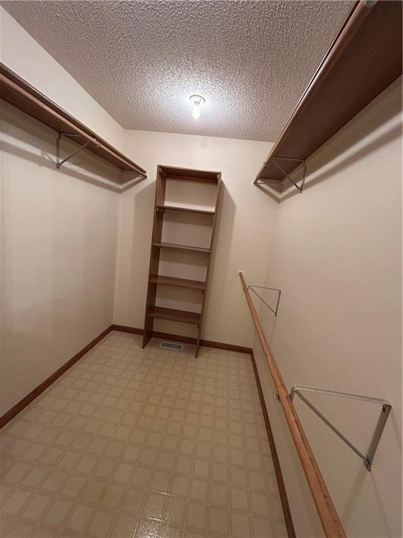 1379 Nw M Highway Property Photo 37