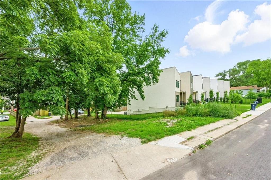 1817 Mercier Street Property Photo 11