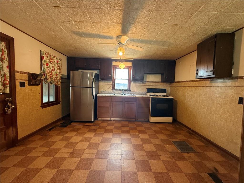 13371 Ks Highway 7 Highway Property Photo 10