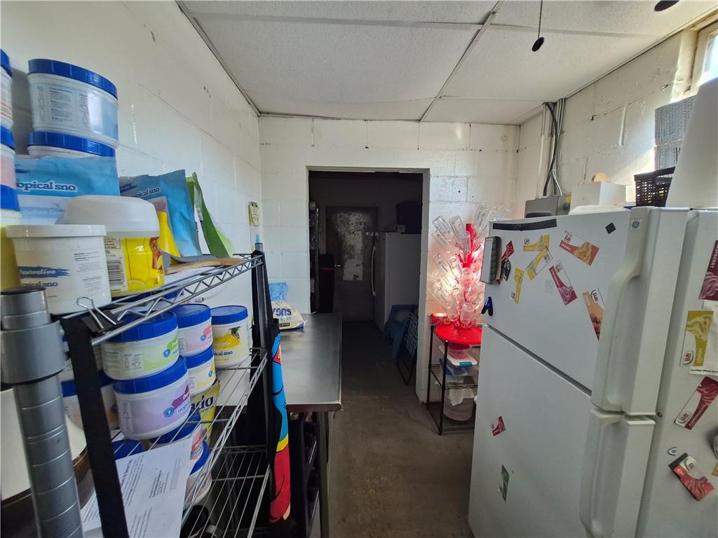 304 Madison N/a Property Photo 14