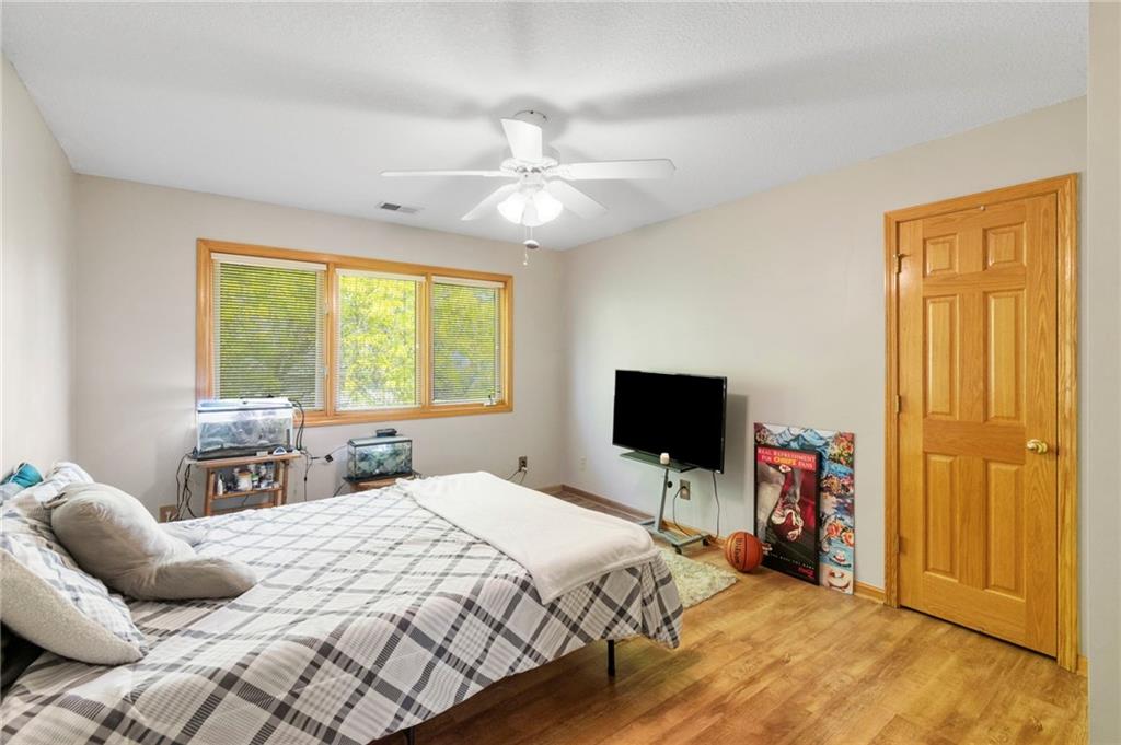 15733 Pine Circle Property Photo 21