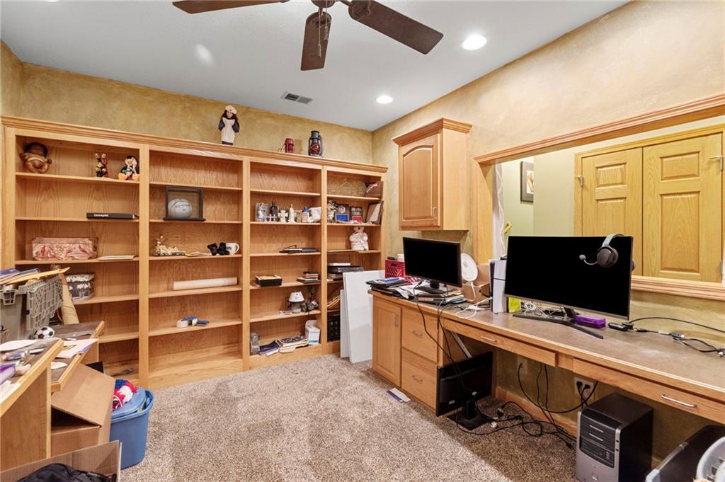 15733 Pine Circle Property Photo 28