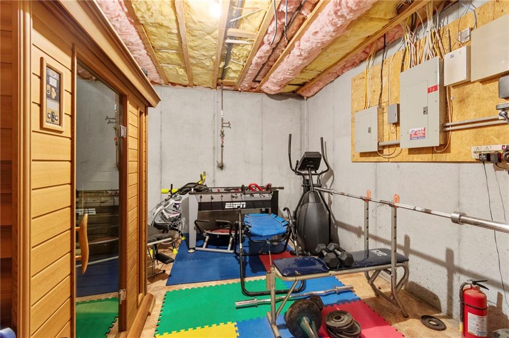 15733 Pine Circle Property Photo 32
