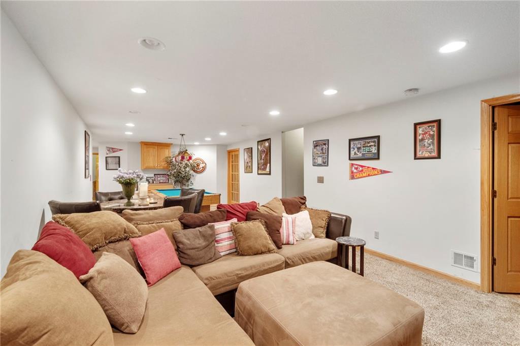 15733 Pine Circle Property Photo 33