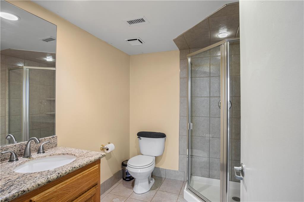 600 Admiral Boulevard Property Photo 9