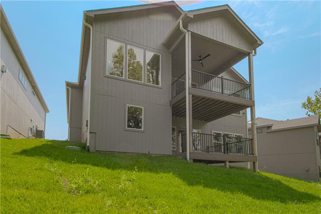 4830 Nw Huonker Court Property Photo 44