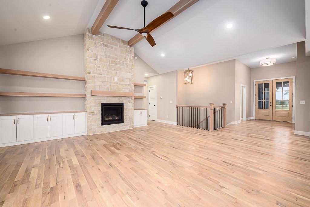 18814 Hollingsworth Road Property Photo 4