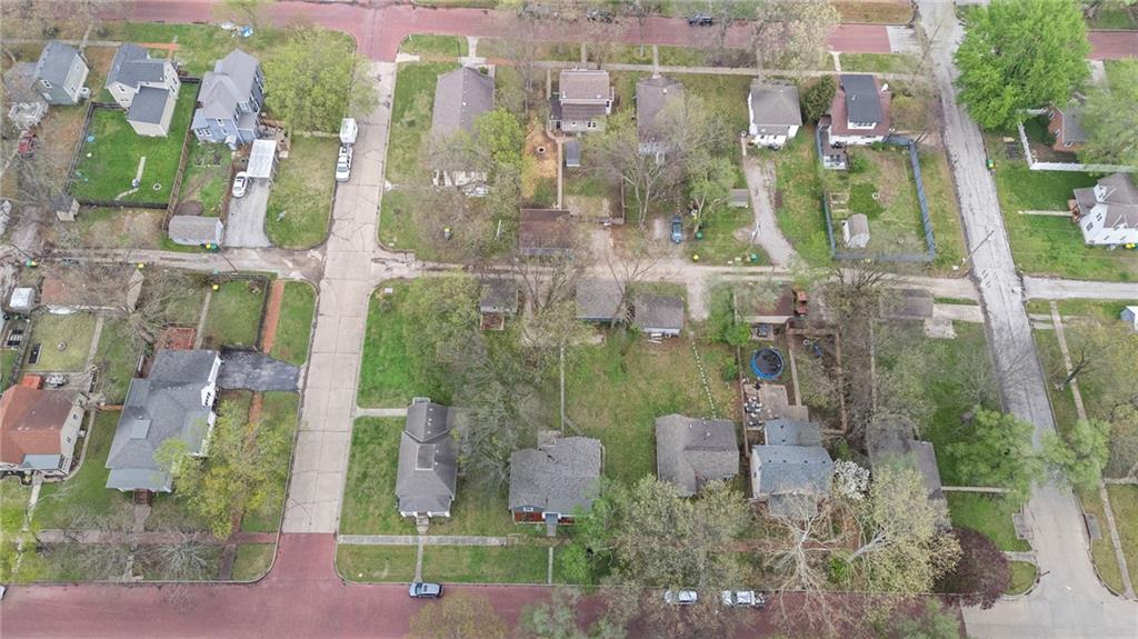 304 E Shawnee Street Property Photo 60
