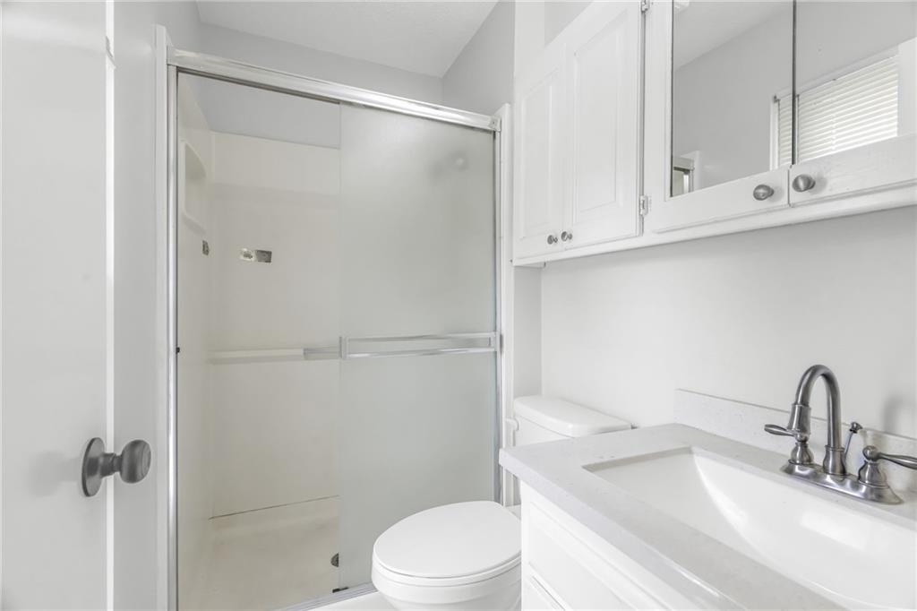 532 Ne 98th Place Property Photo 13