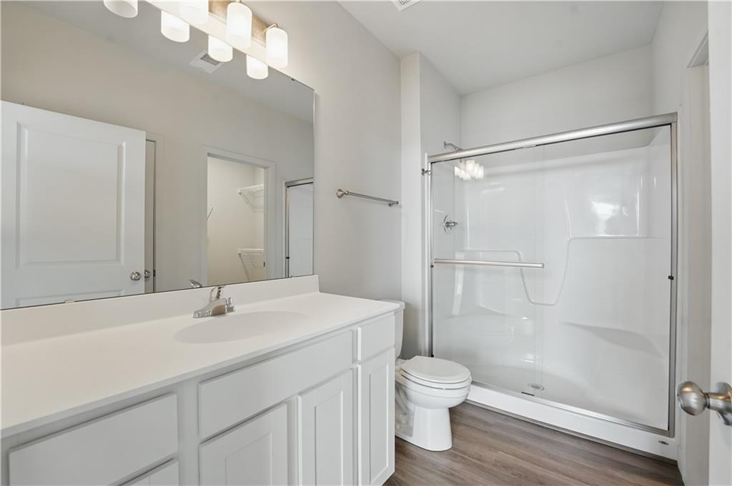 12407 S Acacia Drive Property Photo 6