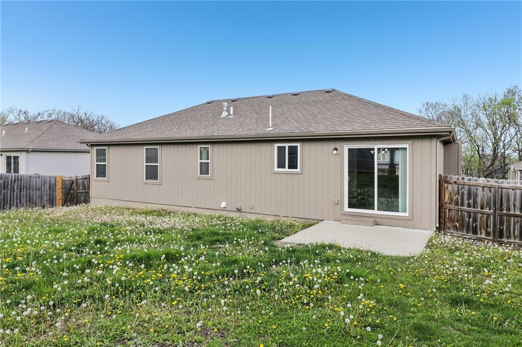 1307 Nw Hilltop Lane Property Photo 37