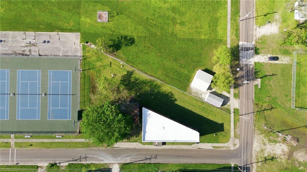 512 E Monroe Street Property Photo 65