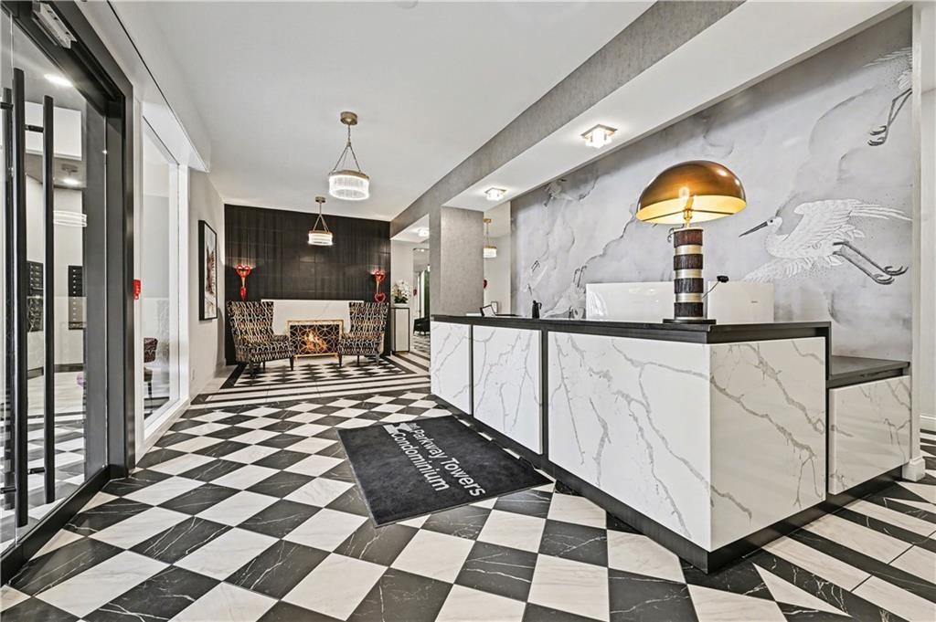 4545 Wornall Road Property Photo 4