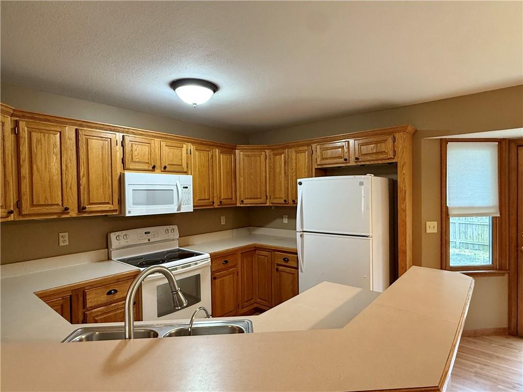 1729 S Maple Street Property Photo 12