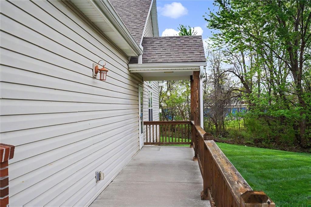204 Crimson Avenue Property Photo 6