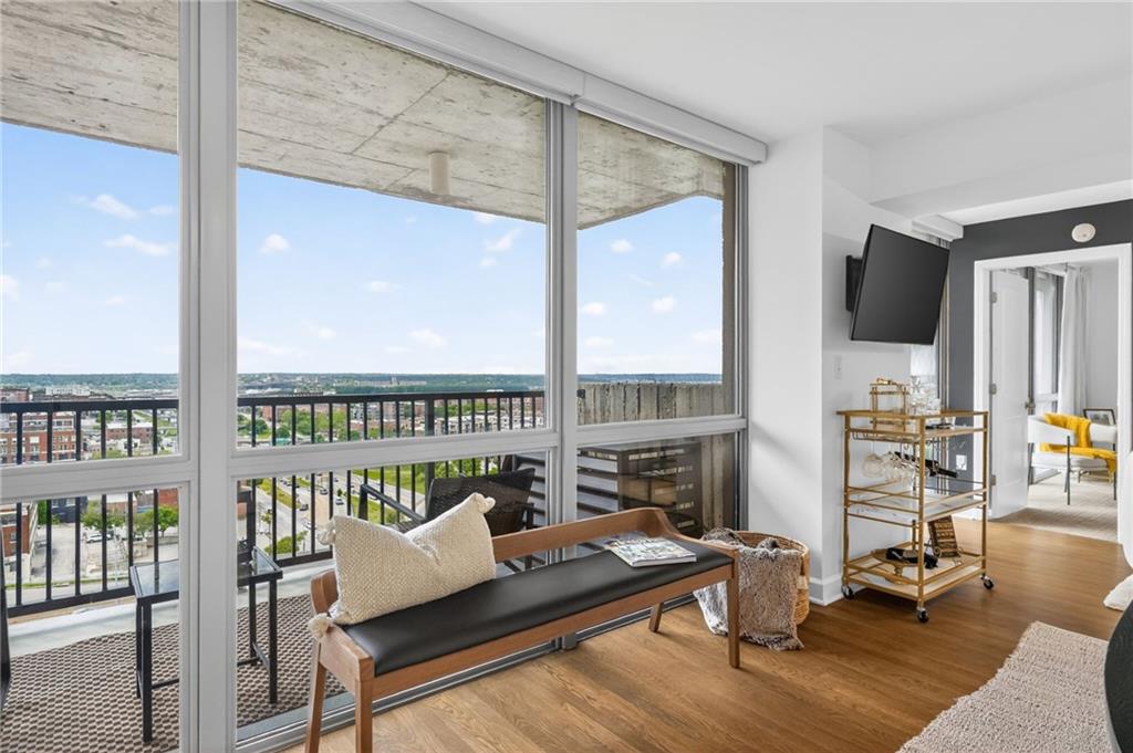 600 Admiral Boulevard Property Photo 16