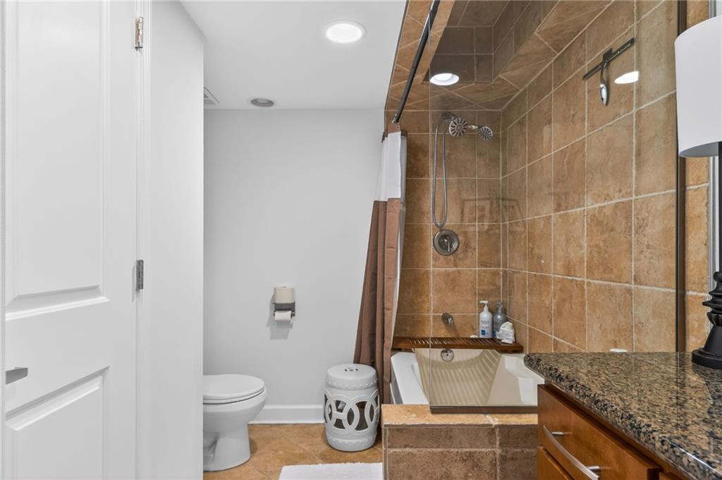 600 Admiral Boulevard Property Photo 28