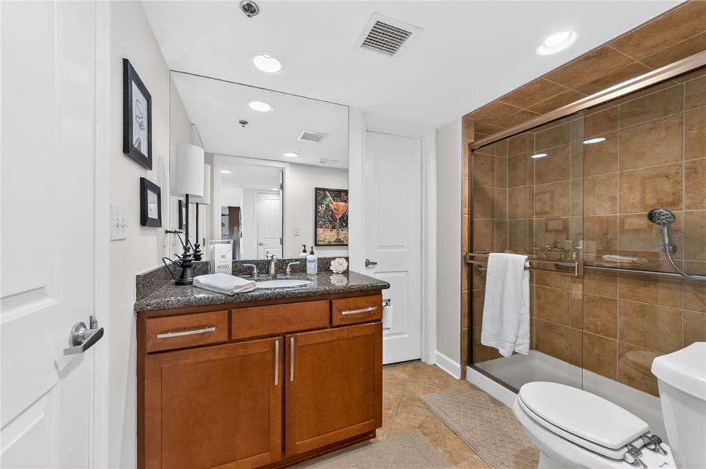 600 Admiral Boulevard Property Photo 34