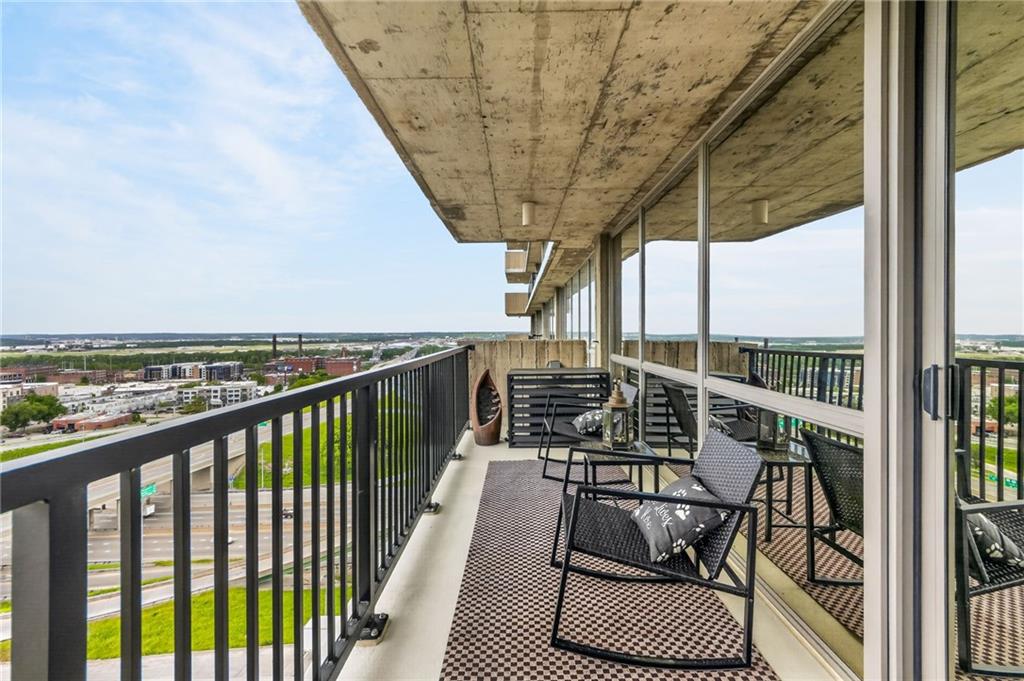 600 Admiral Boulevard Property Photo 36