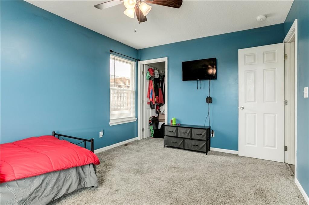 406 S Jackson Street Property Photo 18