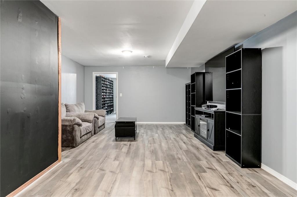 406 S Jackson Street Property Photo 19