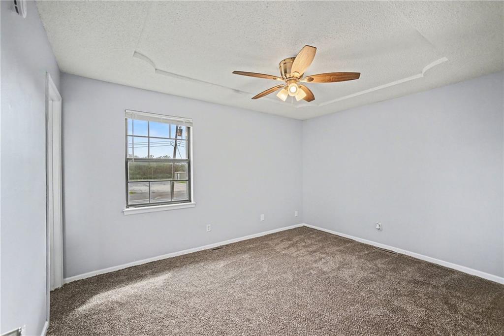 118 Nanette Street Property Photo 8