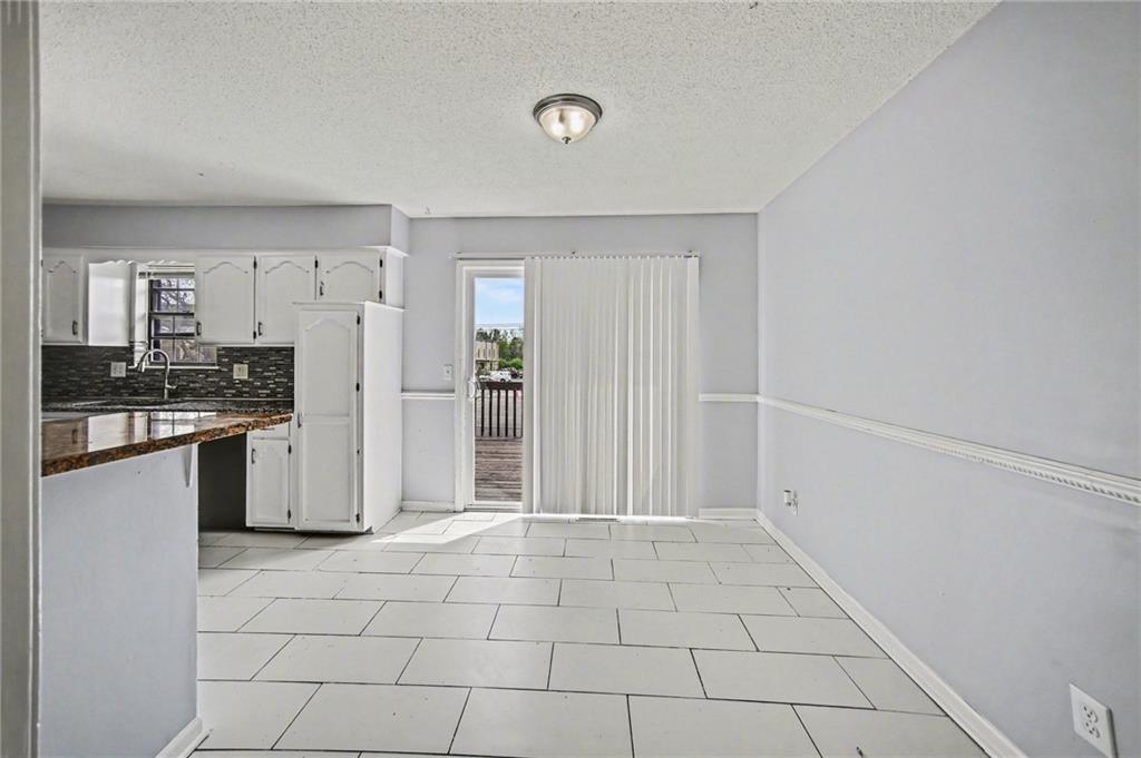 118 Nanette Street Property Photo 10