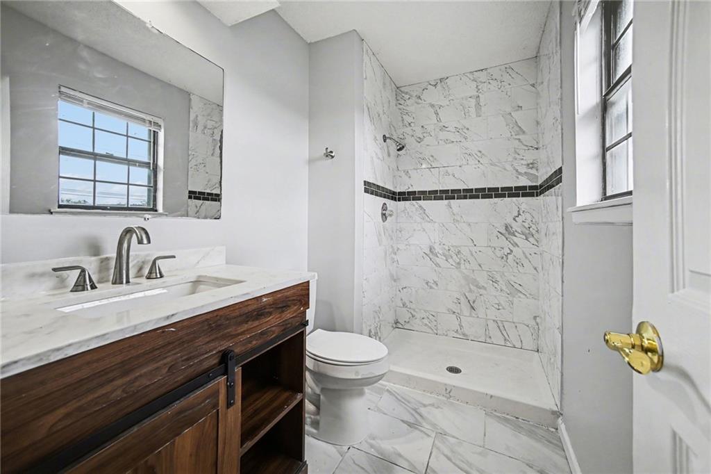 118 Nanette Street Property Photo 11