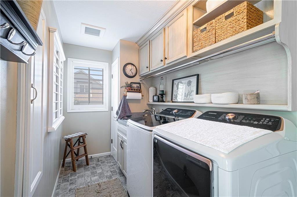 2 Chadwick Lane Property Photo 16