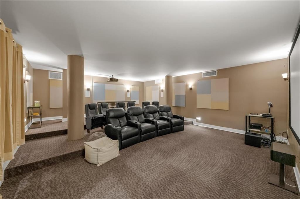 712 Broadway Boulevard Property Photo 12