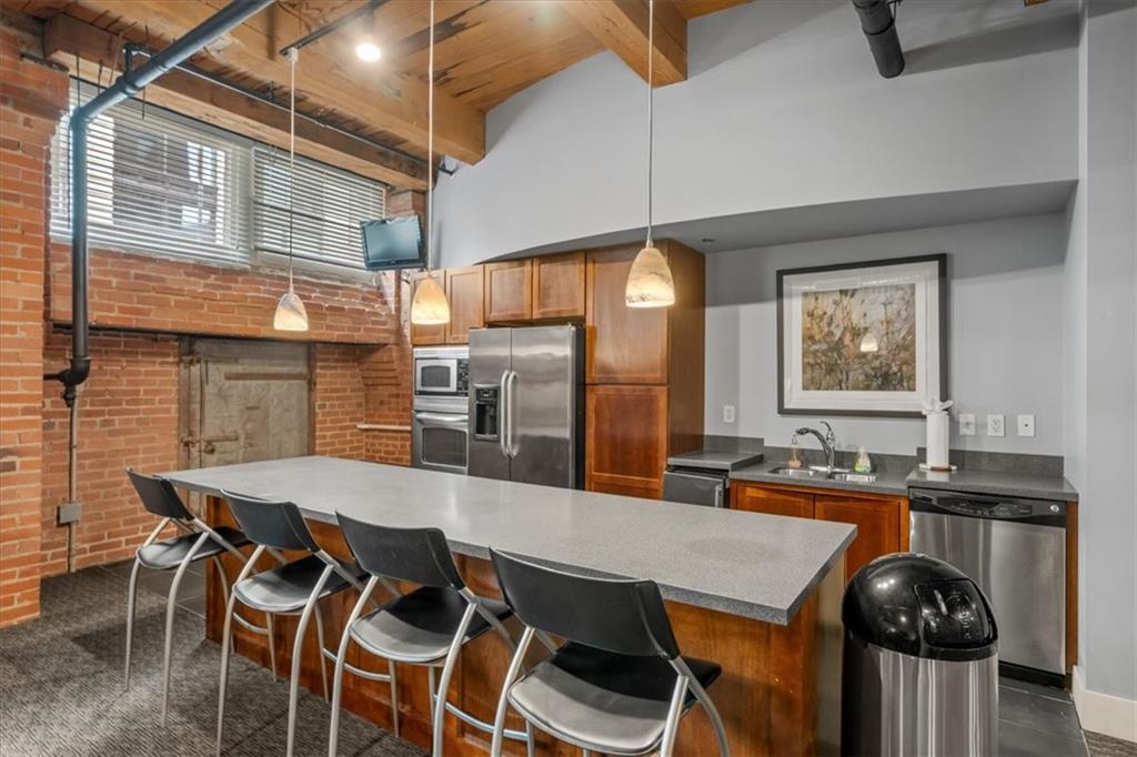 712 Broadway Boulevard Property Photo 17