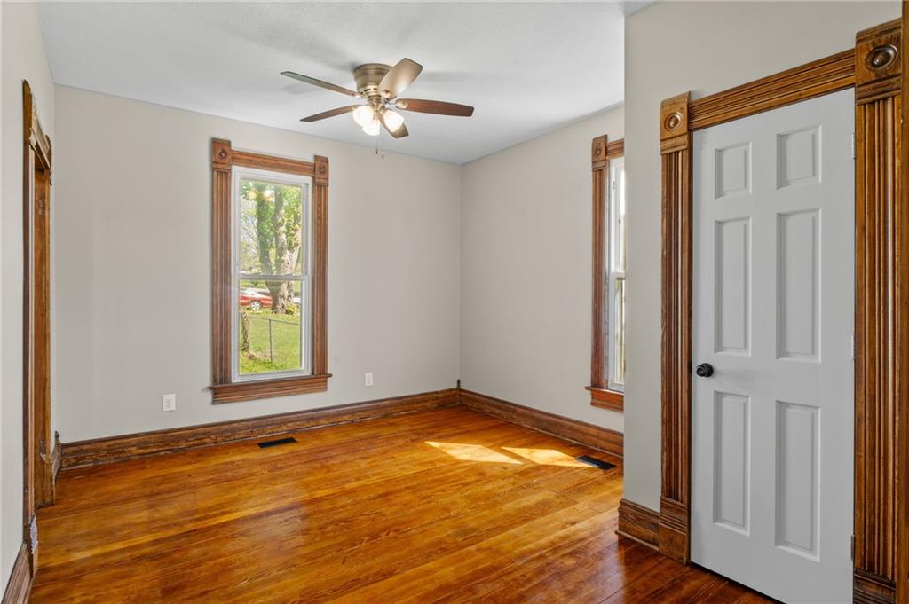 210 Winner Avenue Property Photo 6