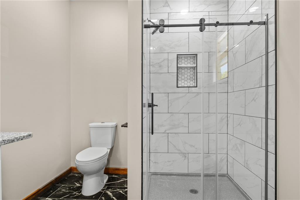 210 Winner Avenue Property Photo 8