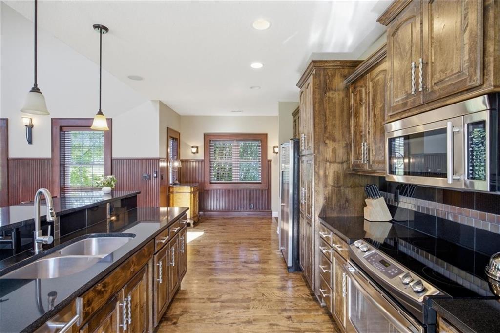 10875 Allen Way Property Photo 15