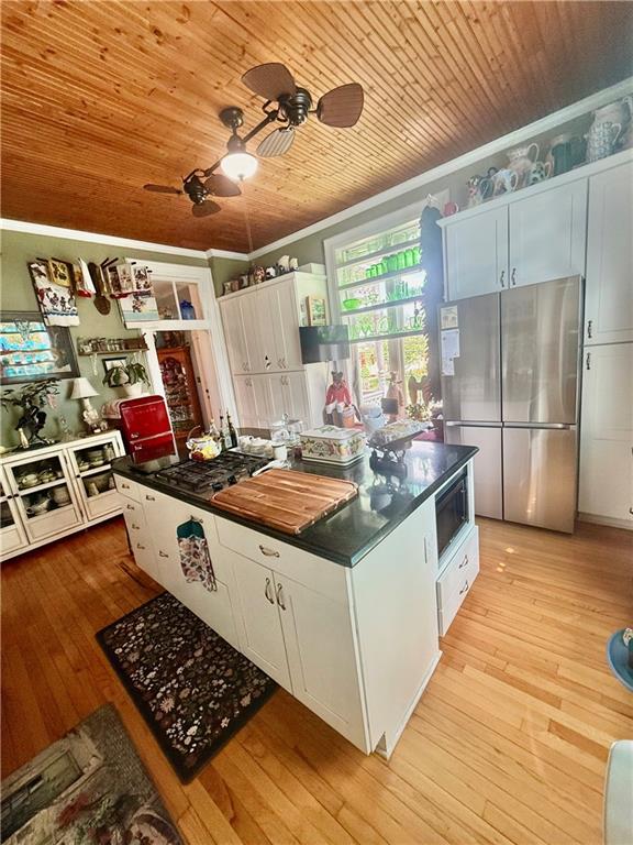 1618 State Street Property Photo 25