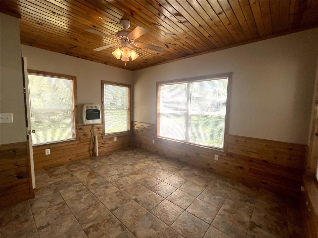 1703 S Harrison Avenue Property Photo 8