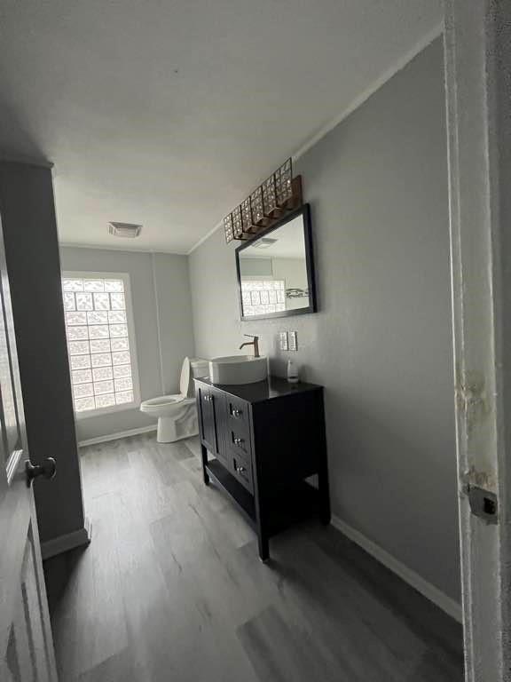 9321 E 15th Street Property Photo 14