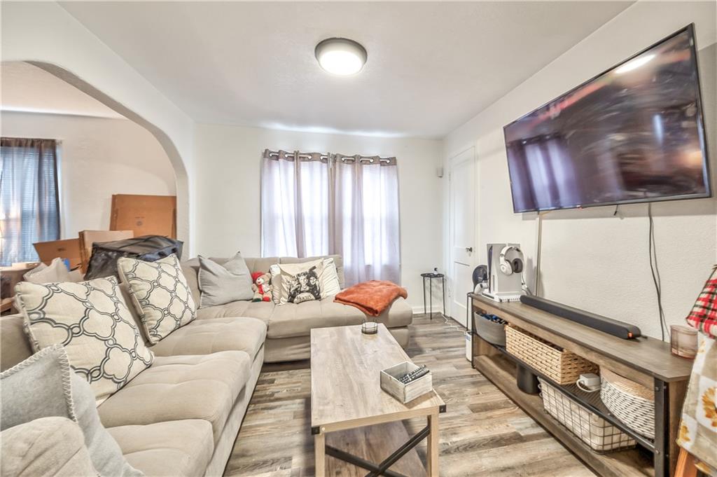 2532 W Paseo Boulevard Property Photo 11