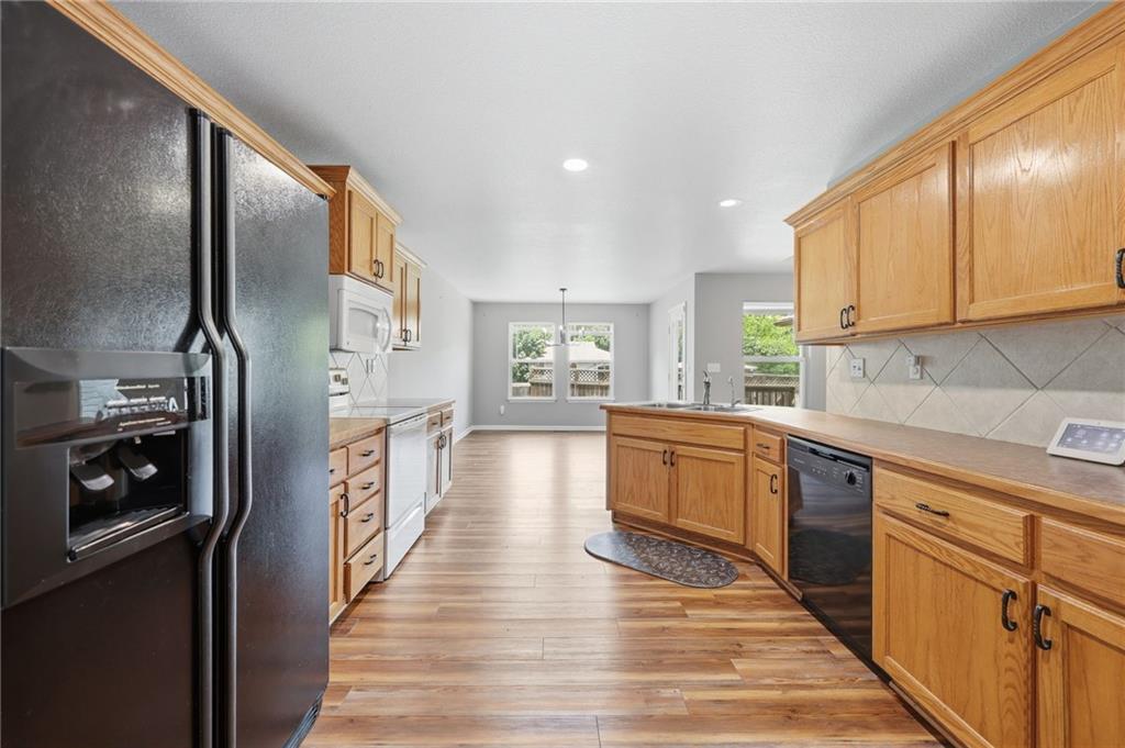 1803 Villa Drive Property Photo 11