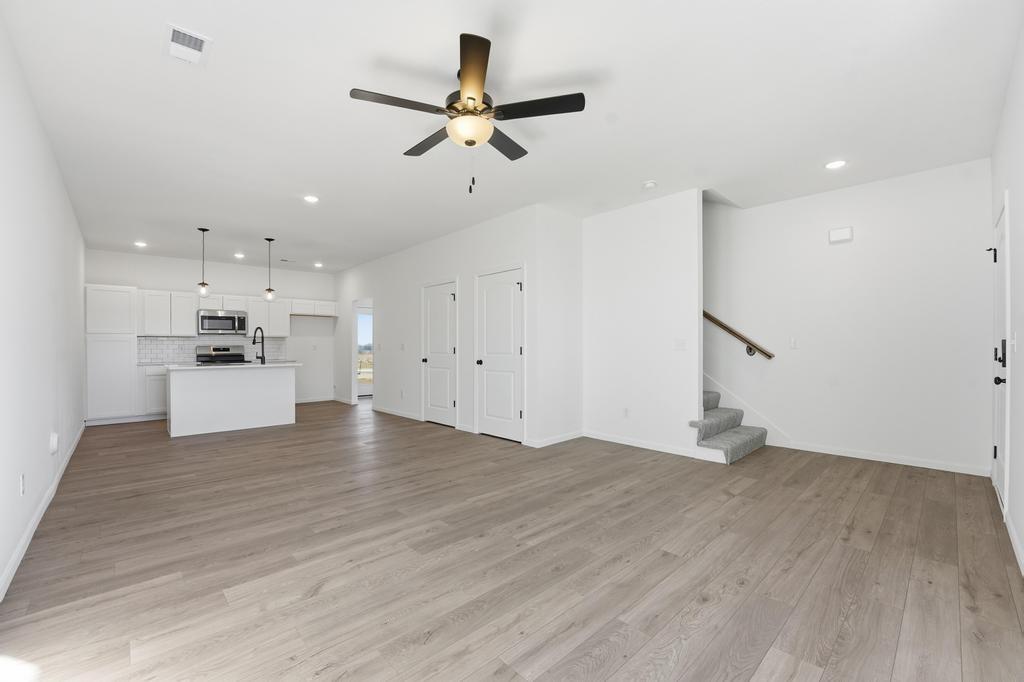 12406 S Acacia Drive Property Photo 10