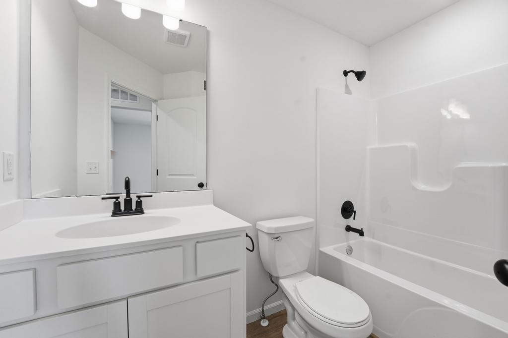 12406 S Acacia Drive Property Photo 13