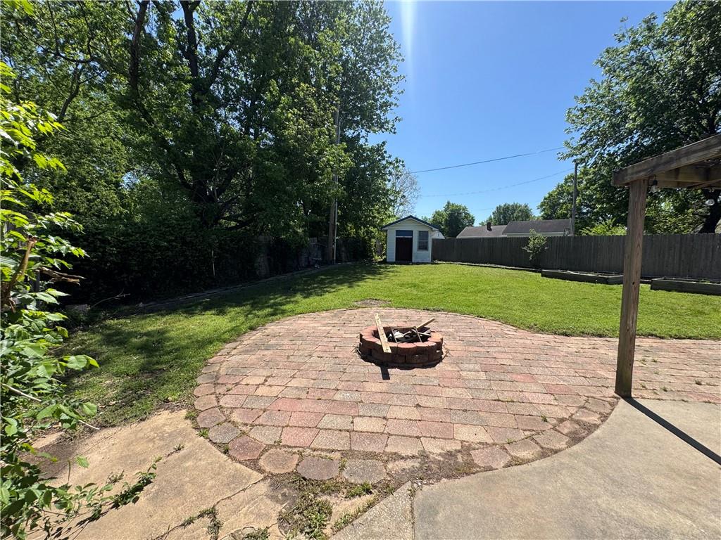 489 Fieldcrest Drive Property Photo 19