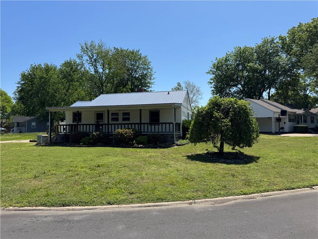 489 Fieldcrest Drive Property Photo 32