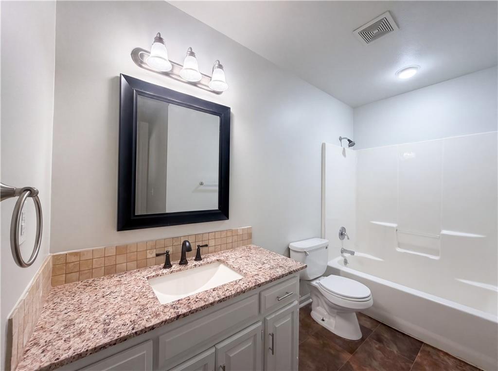 1105 Fox Run Trail Property Photo 6