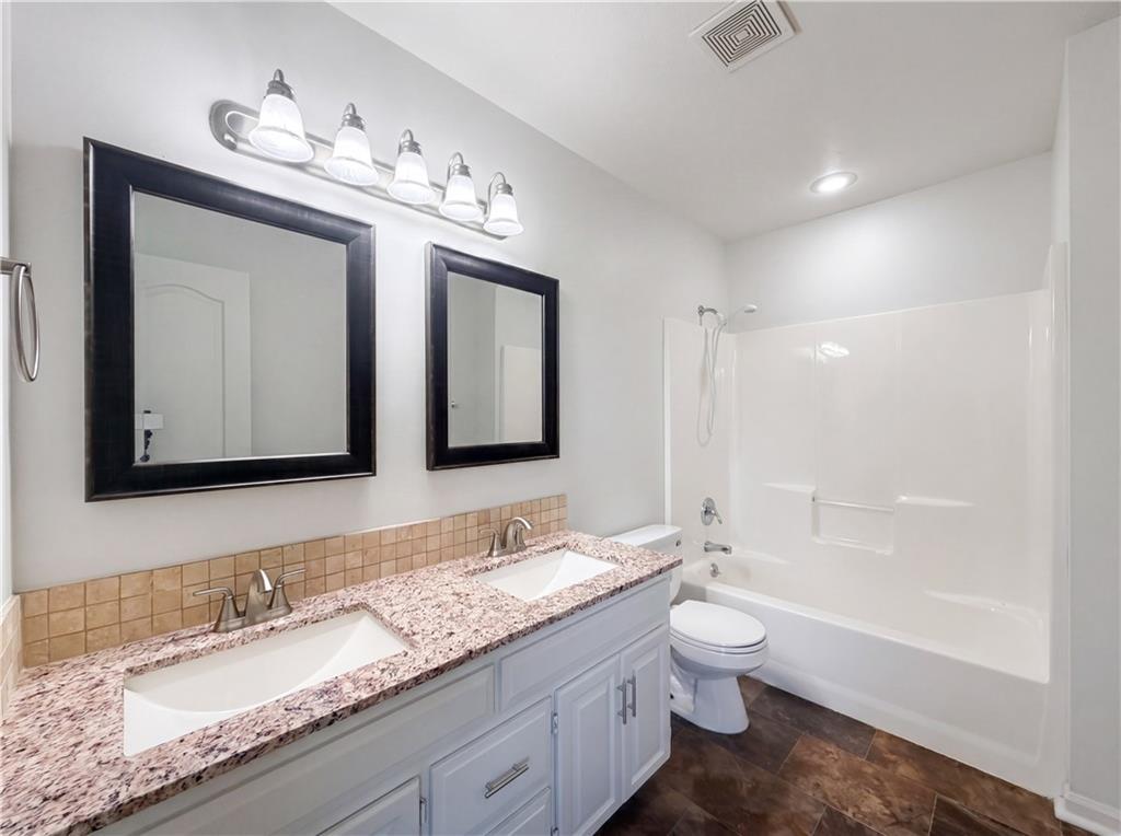 1105 Fox Run Trail Property Photo 14