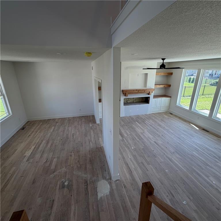 2340 Foxtail Drive Property Photo 8