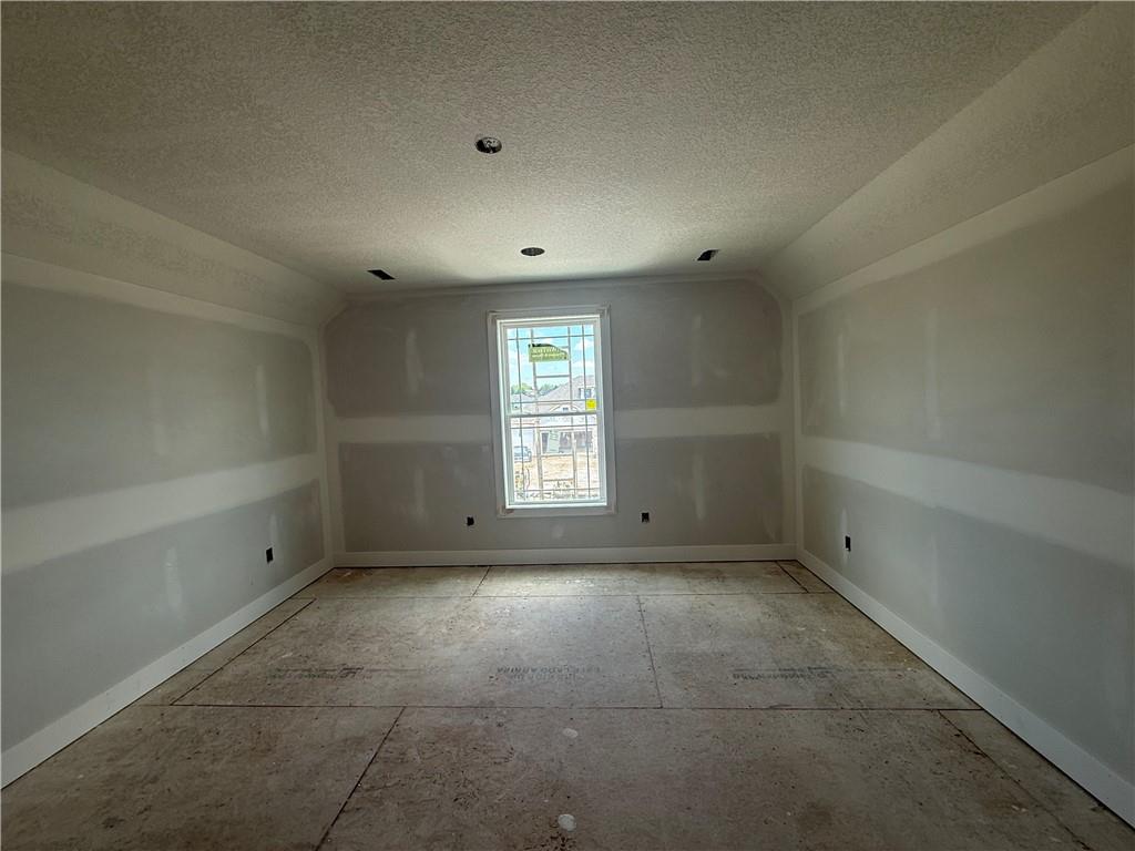 2340 Foxtail Drive Property Photo 9