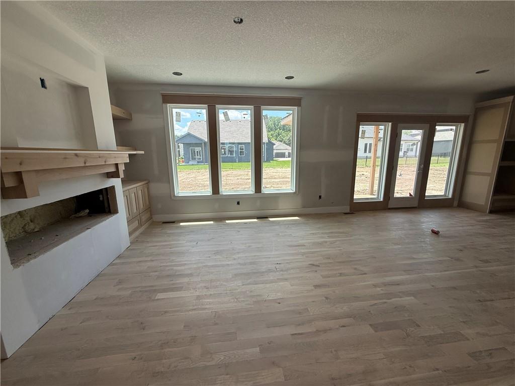 2340 Foxtail Drive Property Photo 13