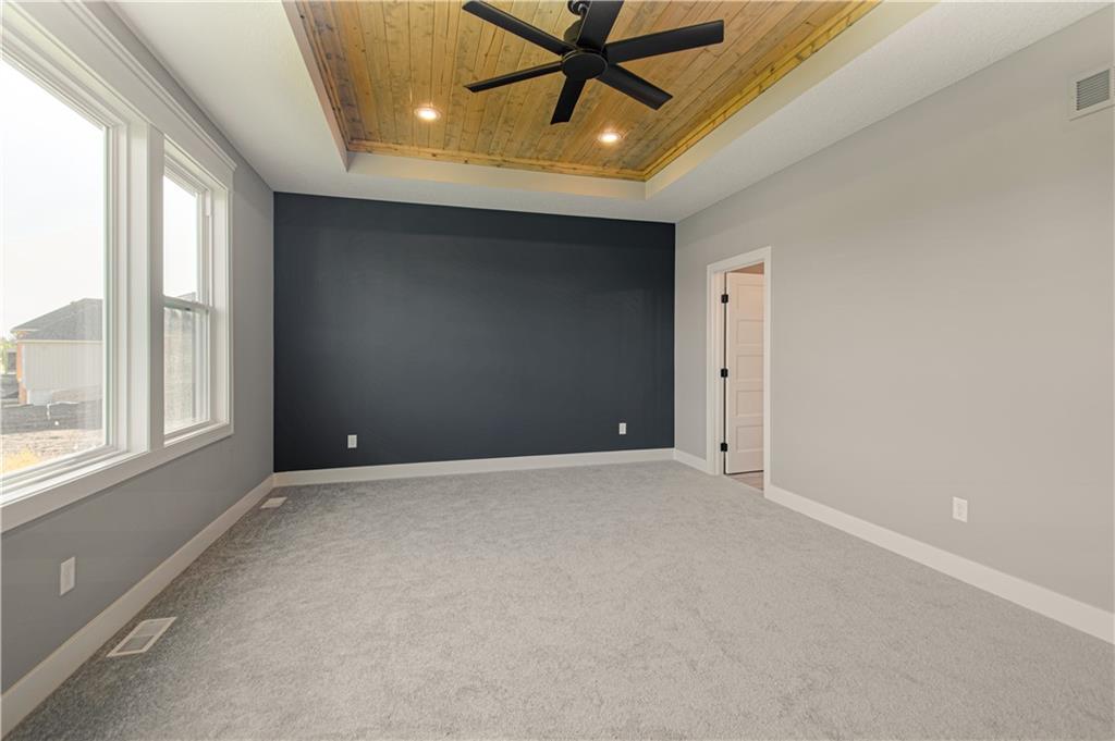 2351 Foxtail Drive Property Photo 18